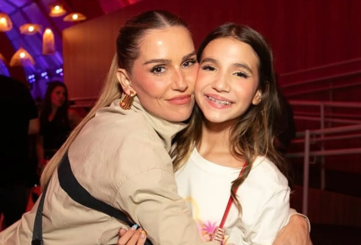 Deborah Secco fala sobre vínculo com Maria Flor durante o Rock in Rio