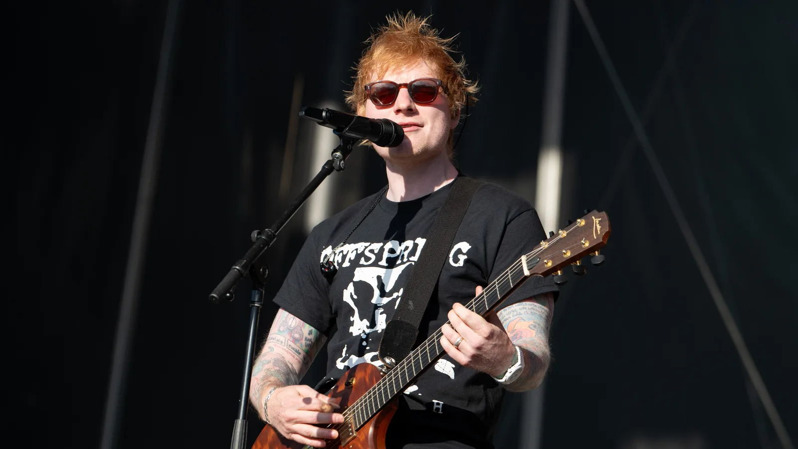 Ed Sheeran diz que Gaza vive situação “catastrófica” em show