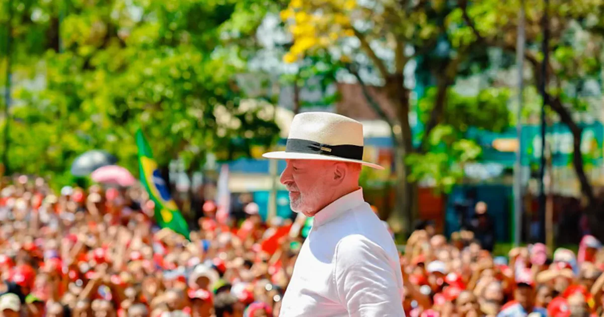 Lula defende inteligência artificial em português e cita investimentos no Brasil