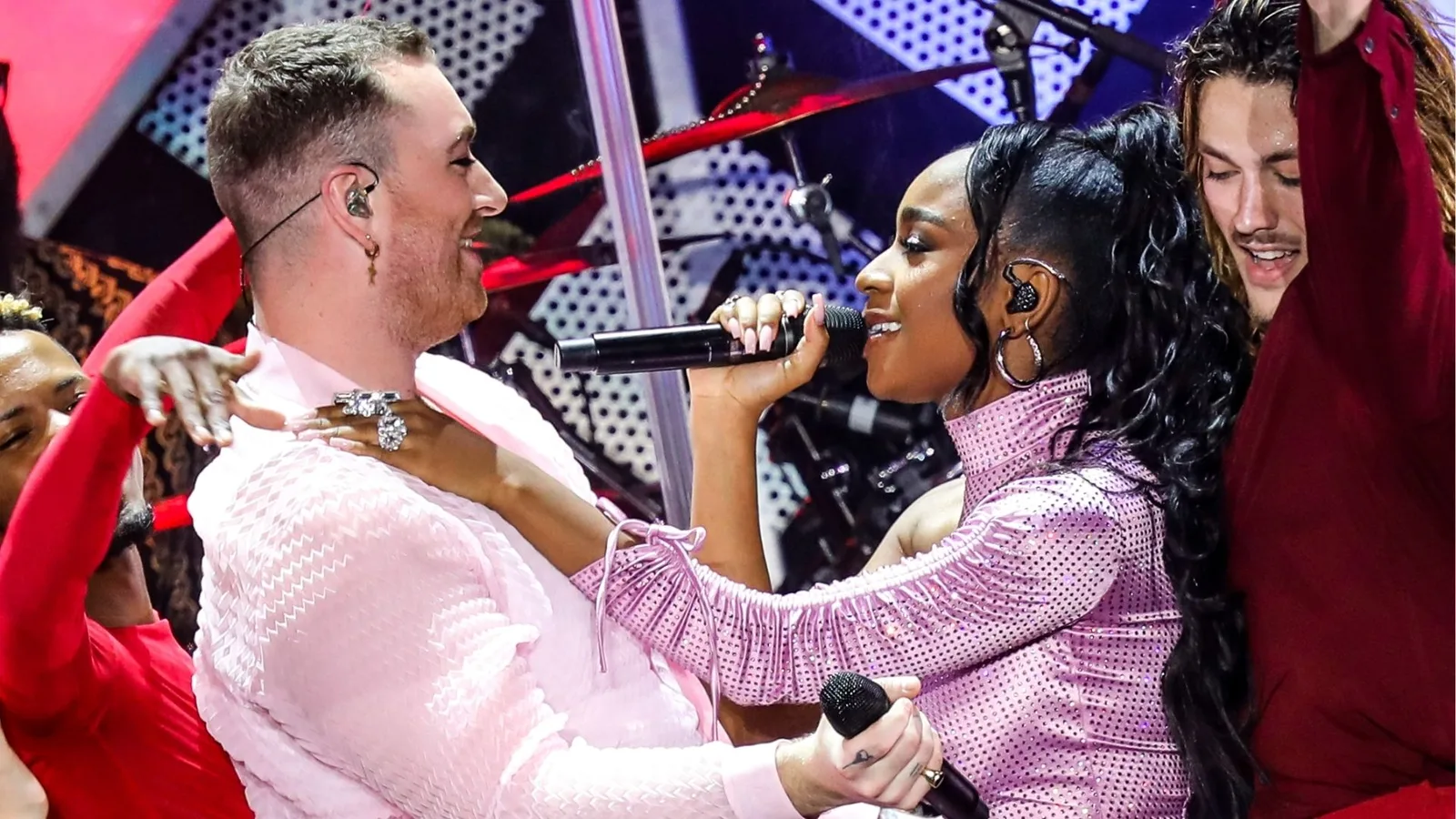 Caso de “Dancing With a Stranger” será decidido por júri nos Estados Unidos