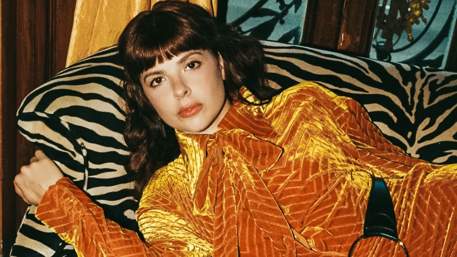 Julia Mestre pesquisa referências para novo álbum após “Maravilhosamente Bem”