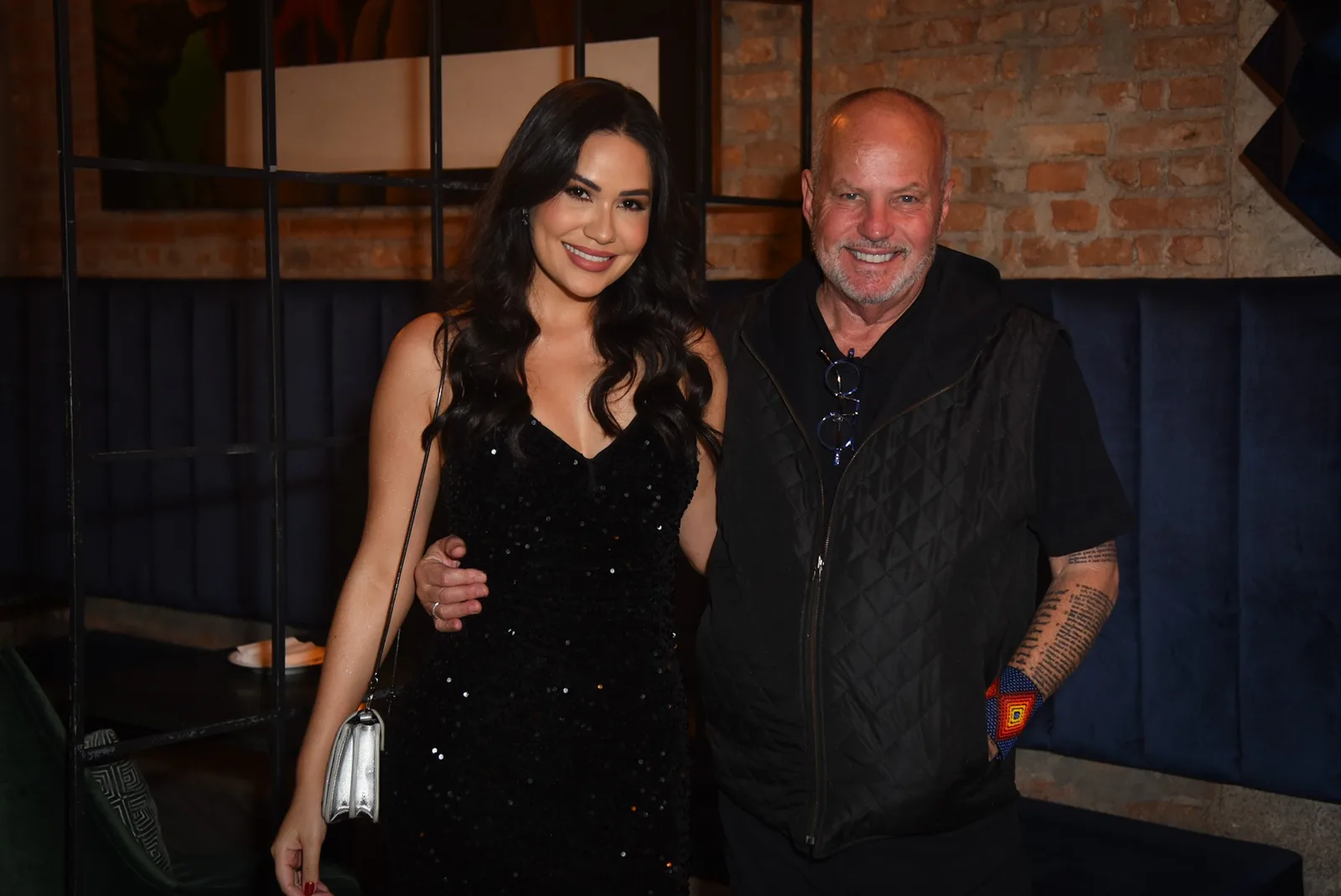 Jayme Monjardim faz declaração para Anne Marques no aniversário de 30 anos