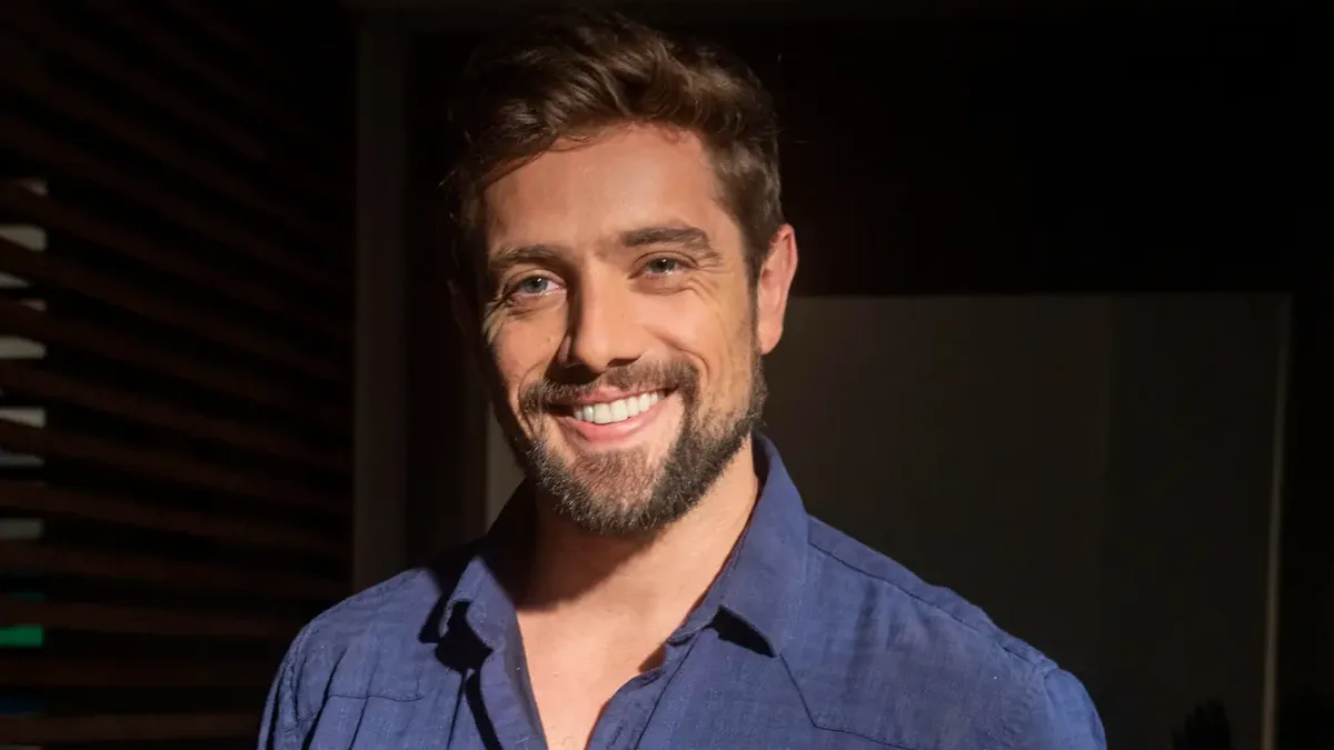Rafael Cardoso fala sobre sobriedade e os ciclos que precisou encerrar