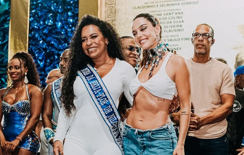 Beija-Flor cria grupo de musas e anuncia Raissa de Oliveira para 2027