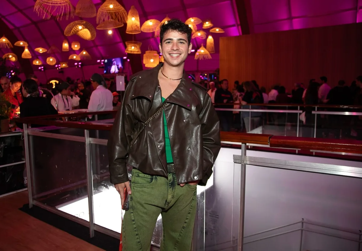 João Victor relata apoio após episódio de homofobia no Rock in Rio