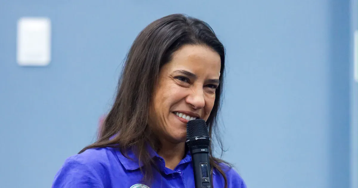Raquel Lyra pede desculpas após sugerir laqueadura sem consentimento