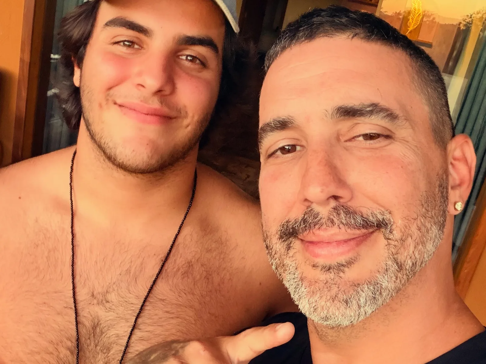 André Marques homenageia Marcelo Sangalo Cady e comenta semelhança entre os dois