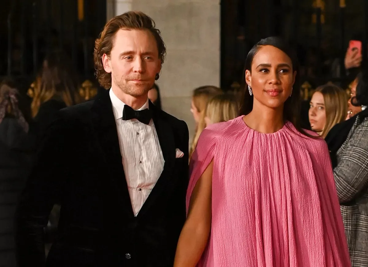 Tom Hiddleston revela como a paternidade transformou sua rotina emocional