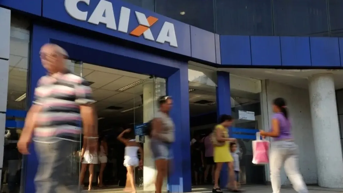 Votação mantém greve na Caixa após rejeição de acordo coletivo