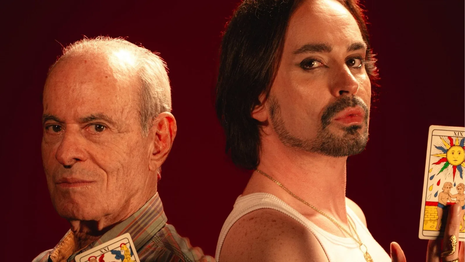 Johnny Hooker disputa Grammy Latino por canção feita com Ney Matogrosso