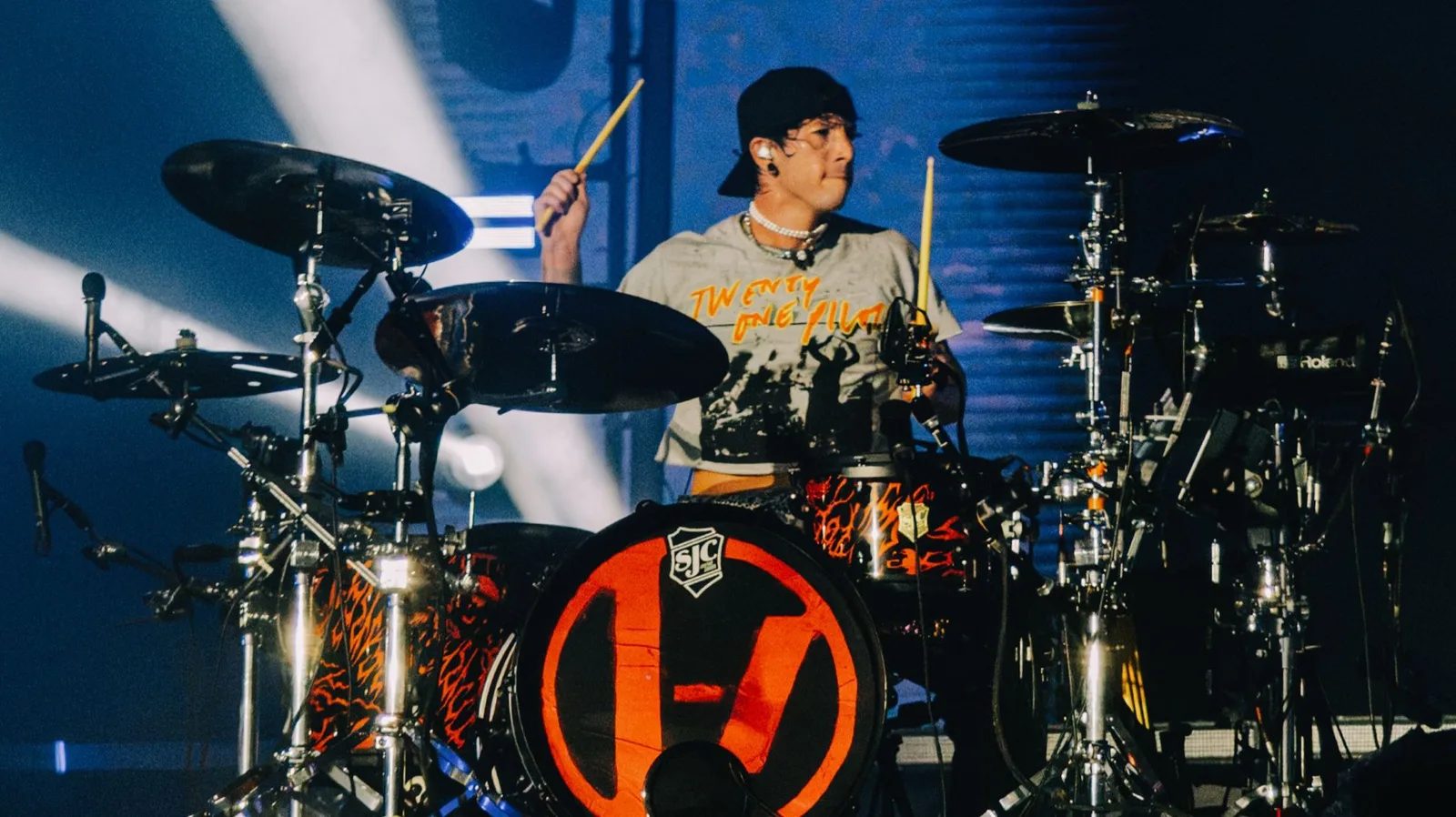Josh Dun afirma que Twenty One Pilots não usa IA na música