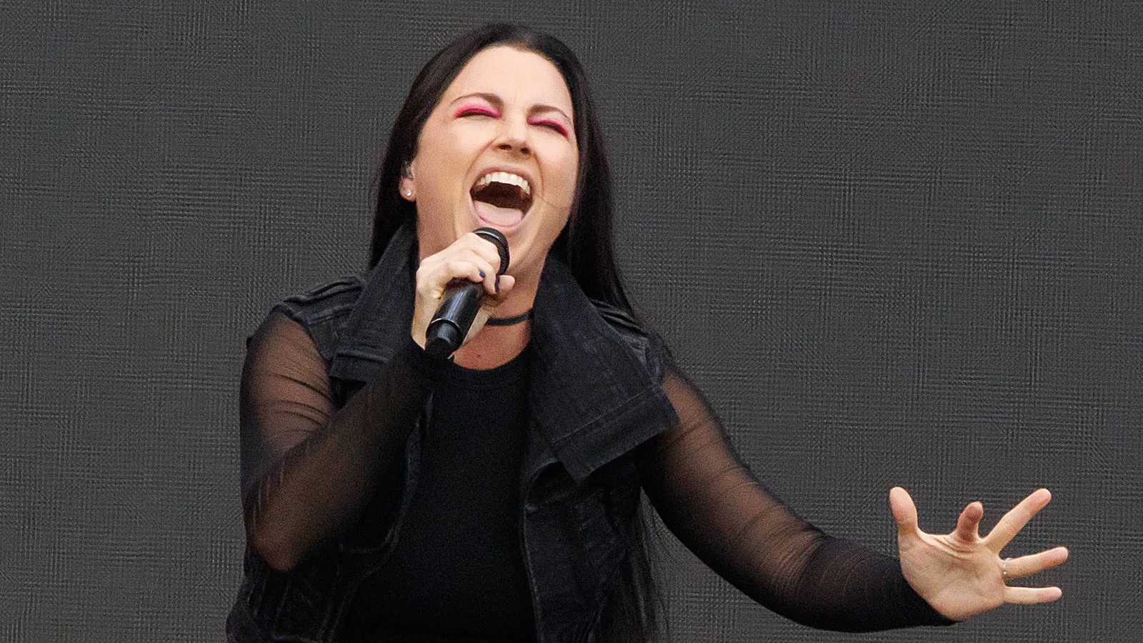 Amy Lee escolhe trilha de comédia de 2021 como melhor álbum de todos os tempos