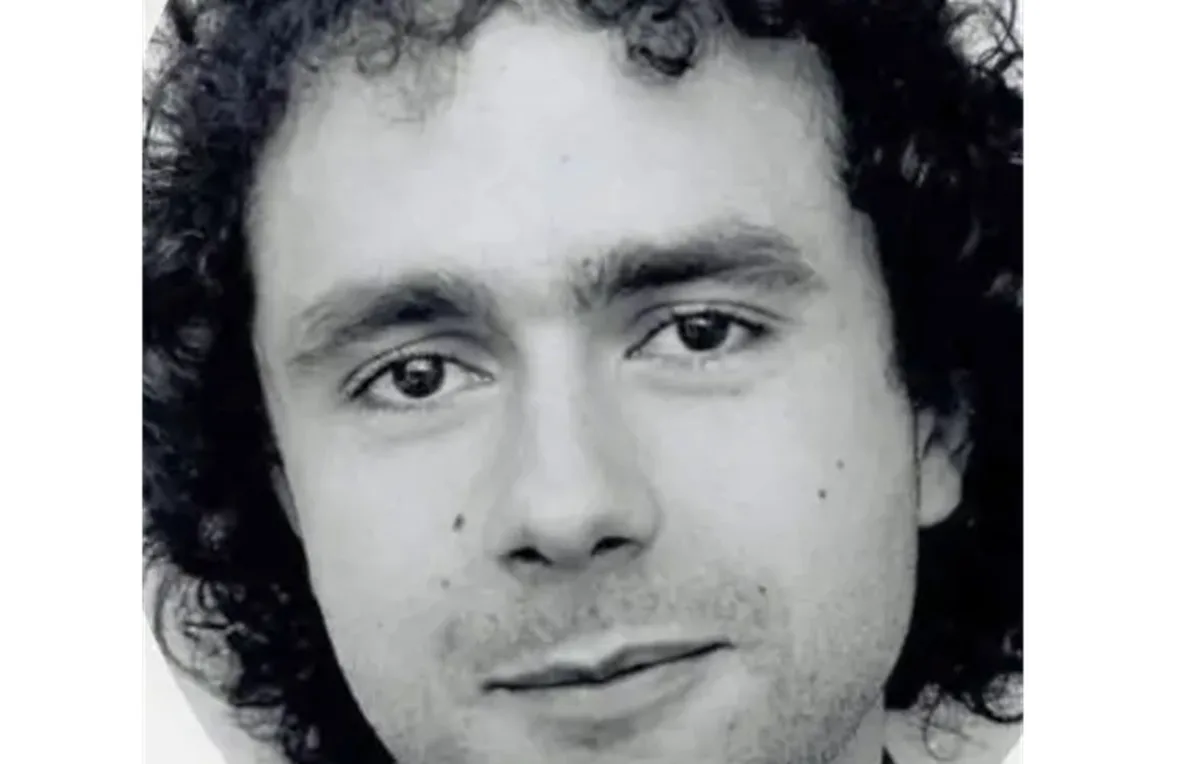 Okky de Souza deixa obra no jornalismo musical e biografia de Roberto Carlos inédita