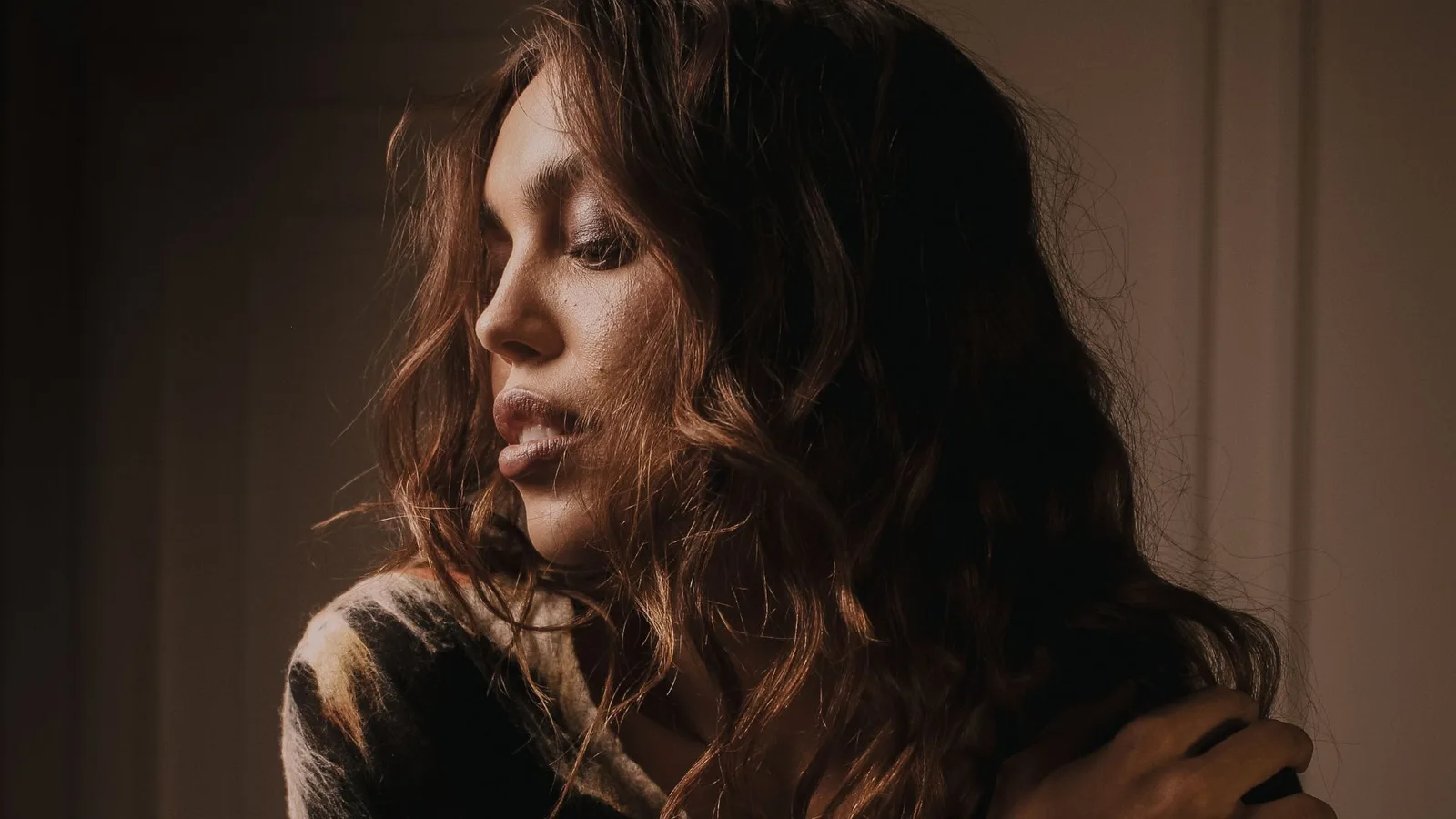 Dora Sanches disputa Artista Revelação no Grammy Latino após estreia musical