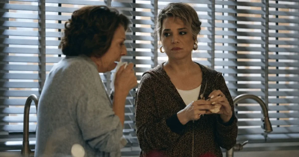 Pilar descobre o paradeiro do anel de Arthur em Quem Ama Cuida