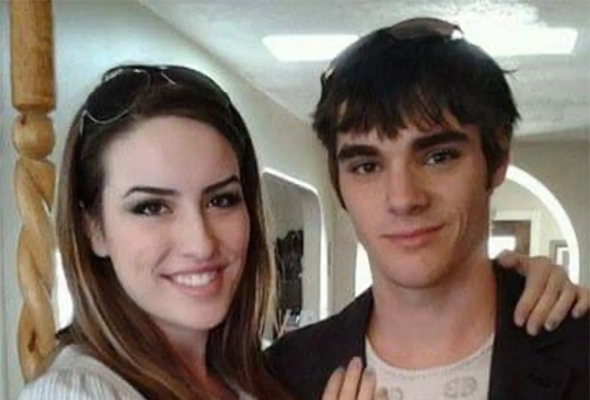 Saint Sasha lembra amizade com RJ Mitte após morte do ator