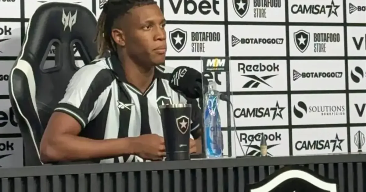 Danilo volta ao radar do Palmeiras, que terá de negociar com o Botafogo