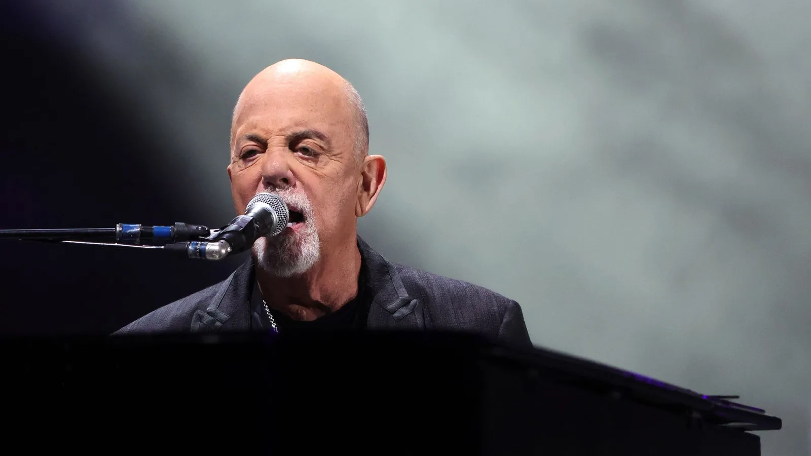 Google informa falsa morte de Billy Joel, e assessora confirma que cantor está vivo
