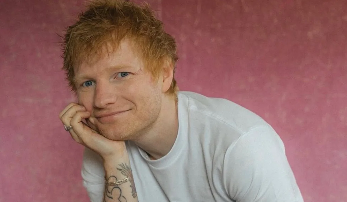 Ed Sheeran deixa de tocar em rádio irlandesa após pedidos de ouvintes