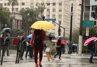 São Paulo terá temperaturas de até 5°C após avanço de frente fria