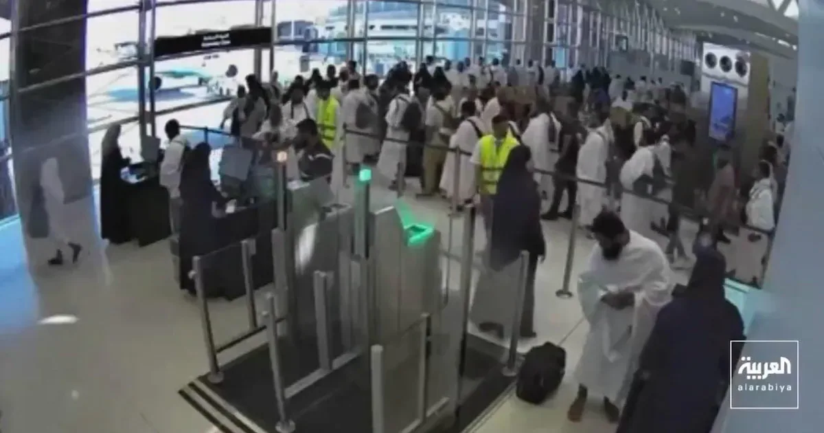 Ataque a aeroporto em Riade deixa mortos e mais de 300 feridos