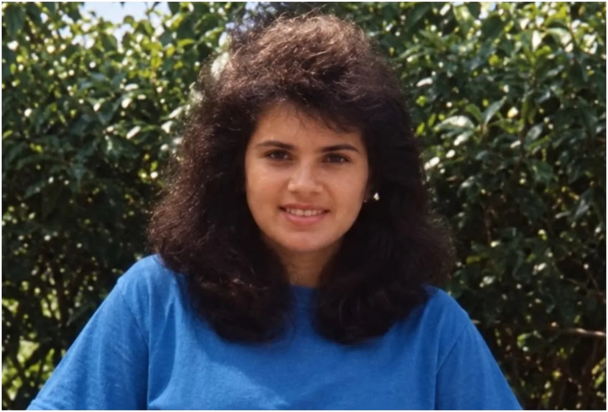 Solange Almeida resgata foto real dos anos 80 e surpreende seguidores