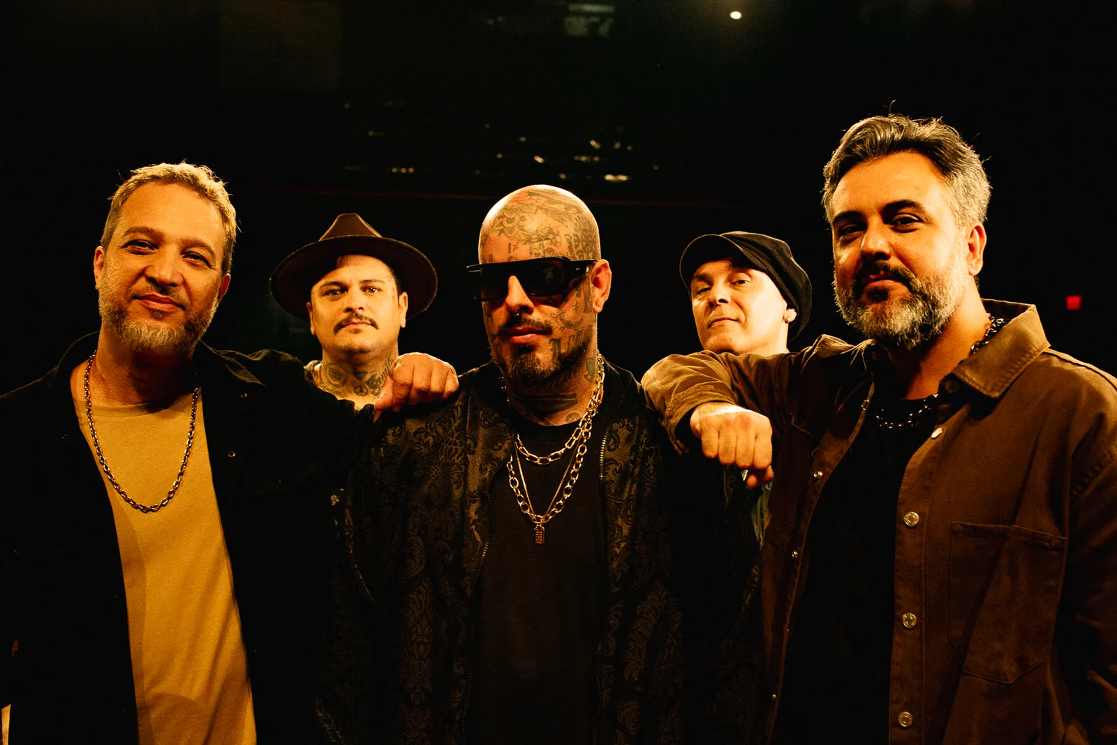 Detonautas prepara novas versões de rock para bebês e crianças