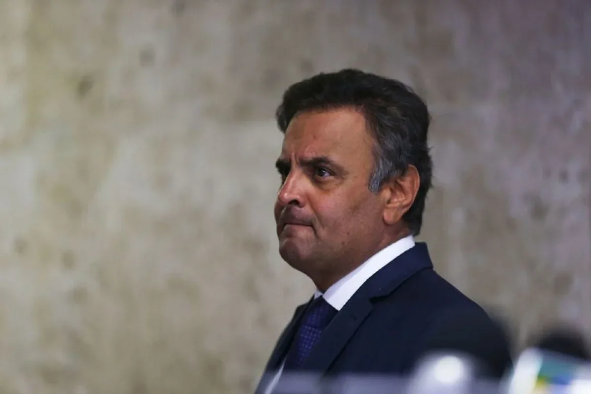 Atlas: Aécio tem maior rejeição entre políticos pesquisados em Minas