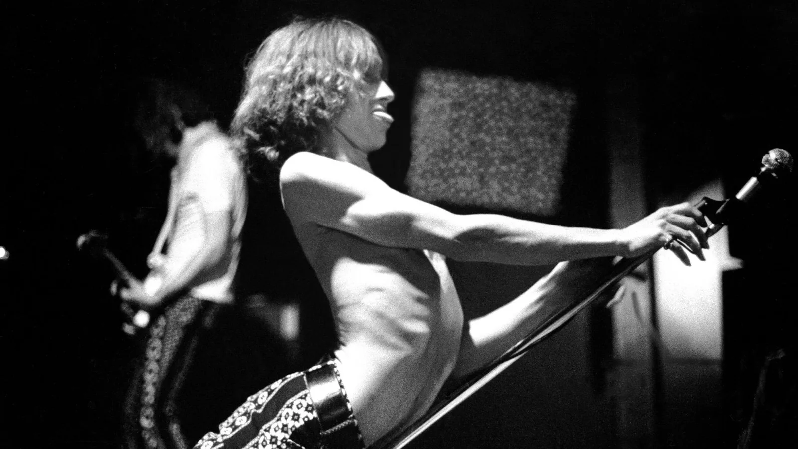 Iggy Pop revela quais artistas do shock rock despertavam sua inveja