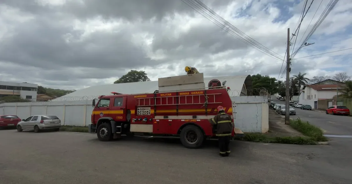 Incêndio em escola de Bom Despacho não altera votação no local