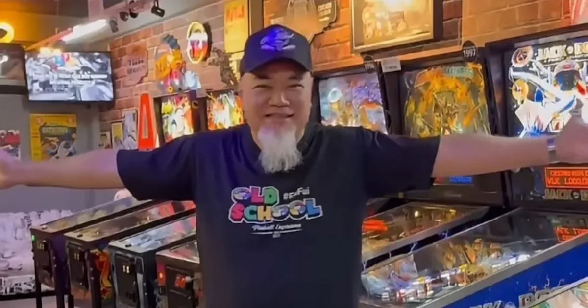Coleção de pinball vira experiência nostálgica no centro de São Paulo