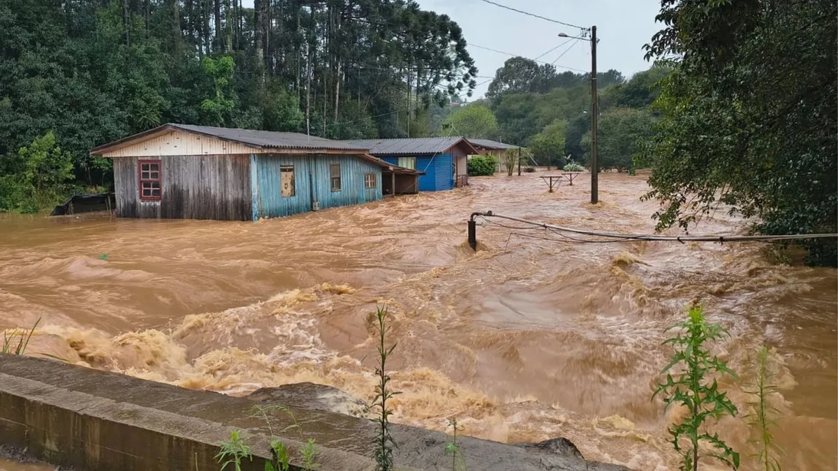 Três Barras abre abrigos após chuvas atingirem 37 cidades de SC