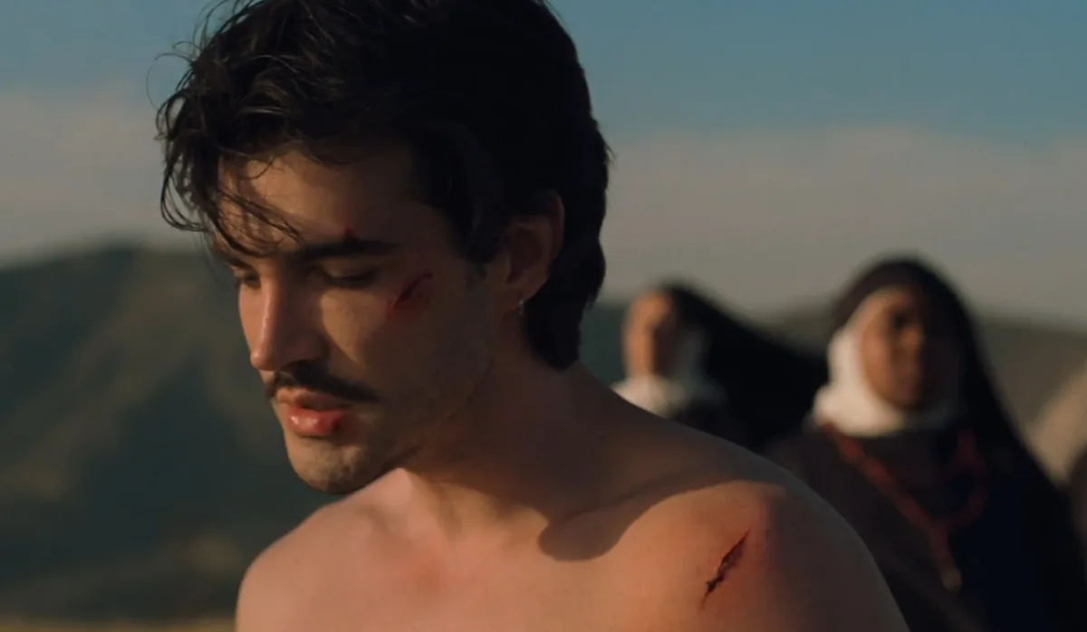 Jão lança clipe de “Aurora”, faixa mais ouvida de “Memórias Póstumas”