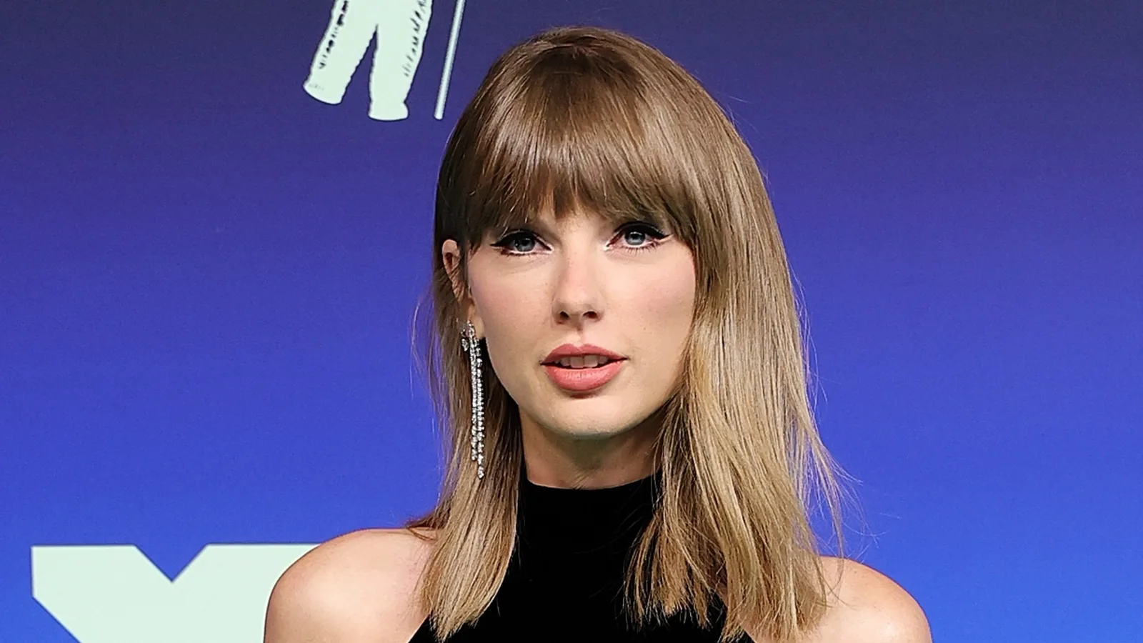 Taylor Swift se torna a maior vencedora da história do VMA