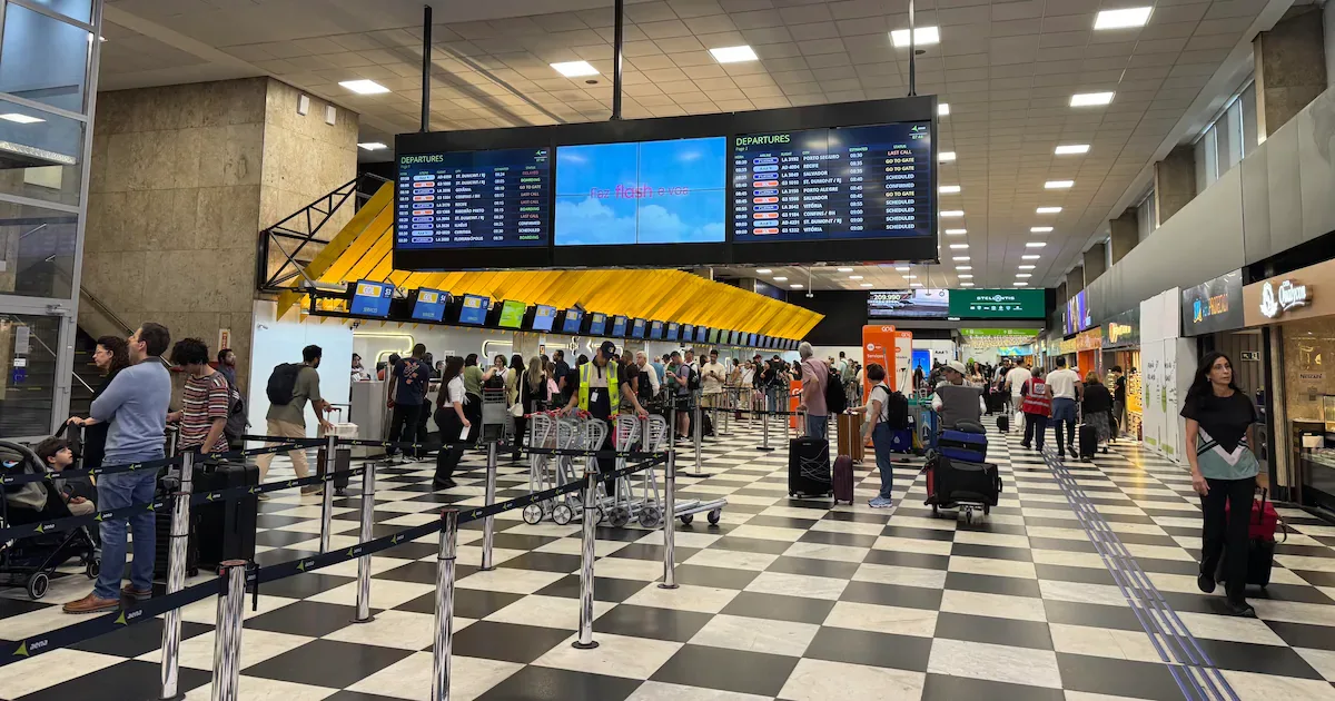 Aviação doméstica registra maior volume de passageiros para maio desde 2000