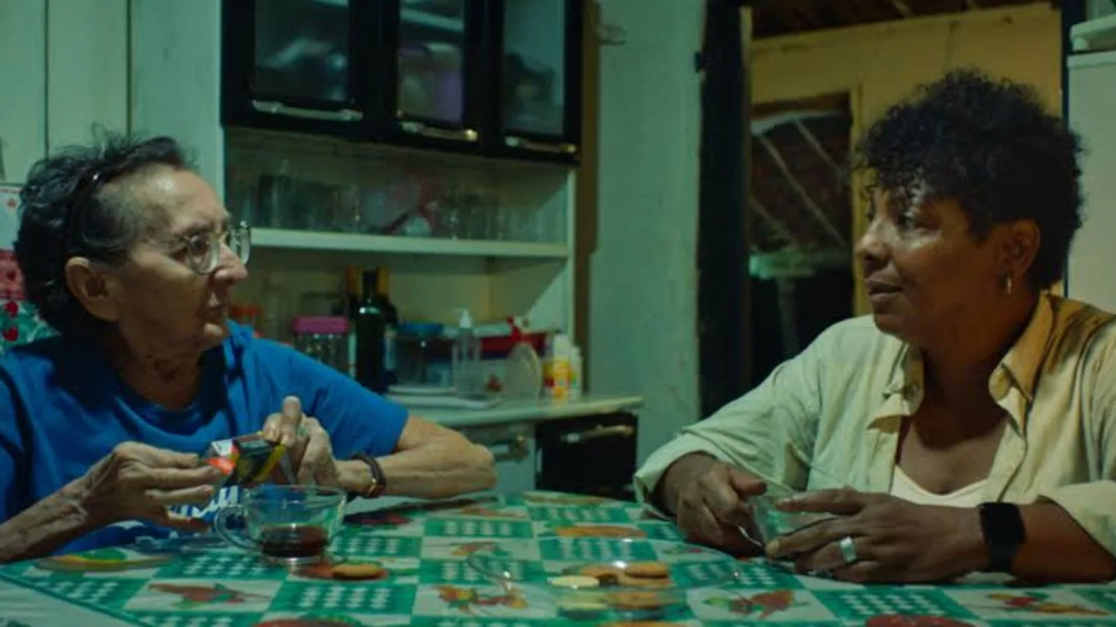Yellow Cake apresenta conflito com urânio em trailer do novo filme de Tiago Melo