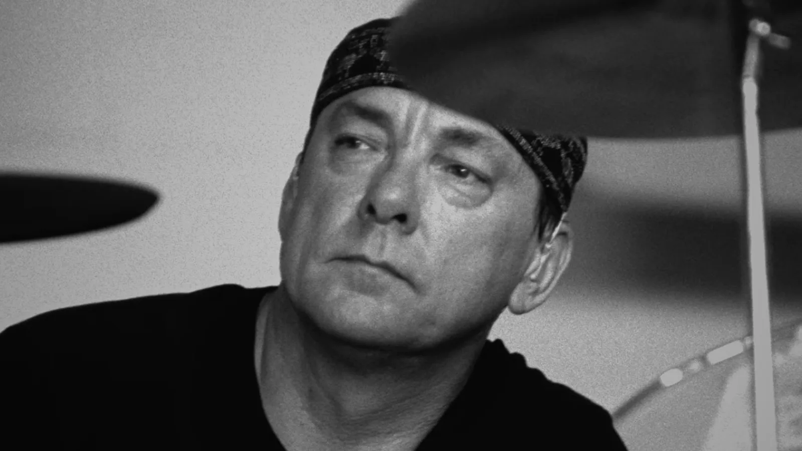 Documentário do Rush homenageia Neil Peart com música, memória e amizade