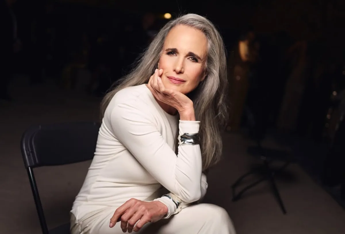 Andie MacDowell pede mais histórias sobre mulheres maduras no cinema