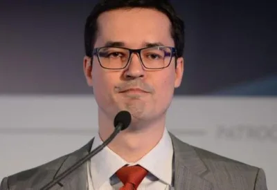 Dallagnol contesta suspensão de campanha e relaciona decisão a Moraes