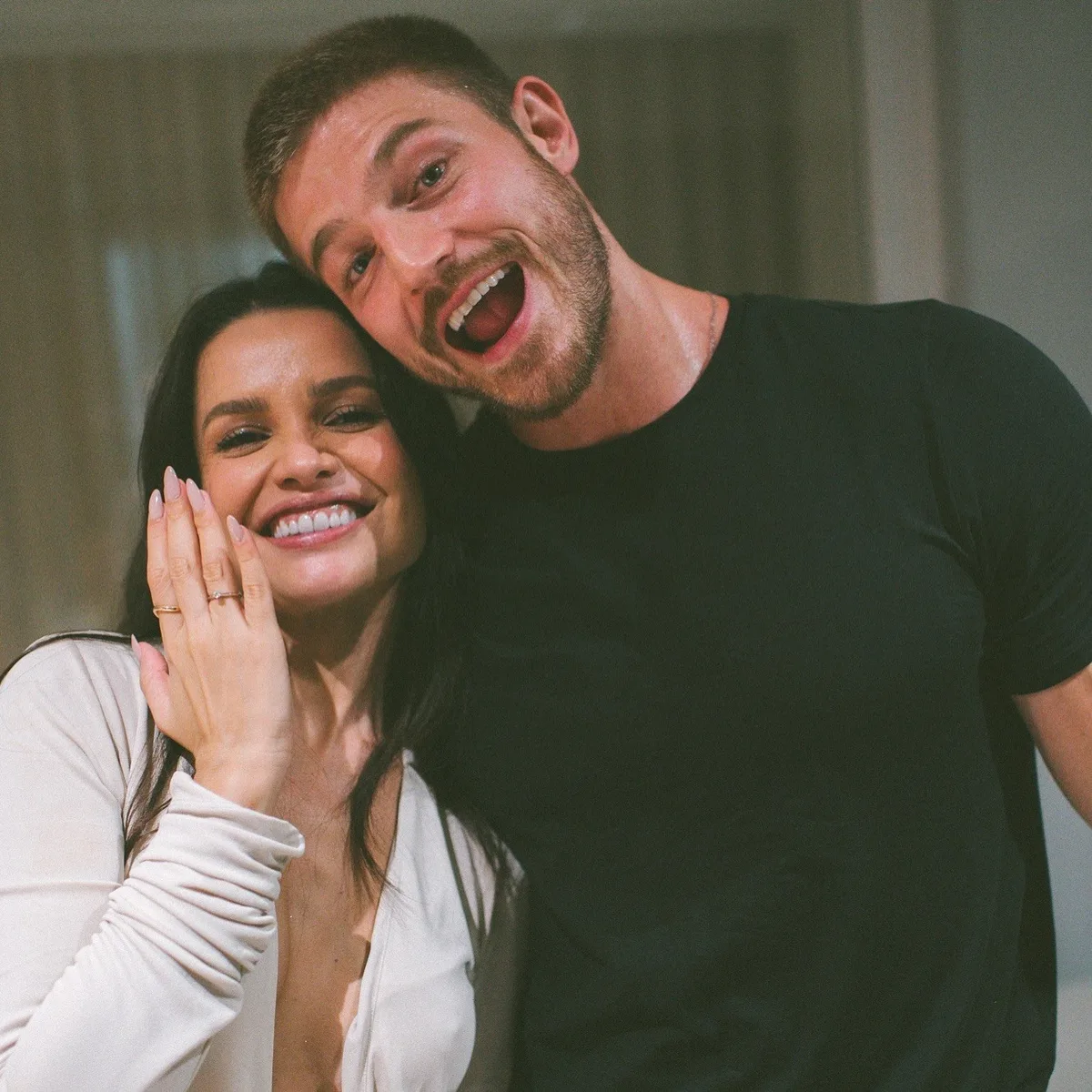 Kaique Cerveny revela preparativos para casamento com Juliette