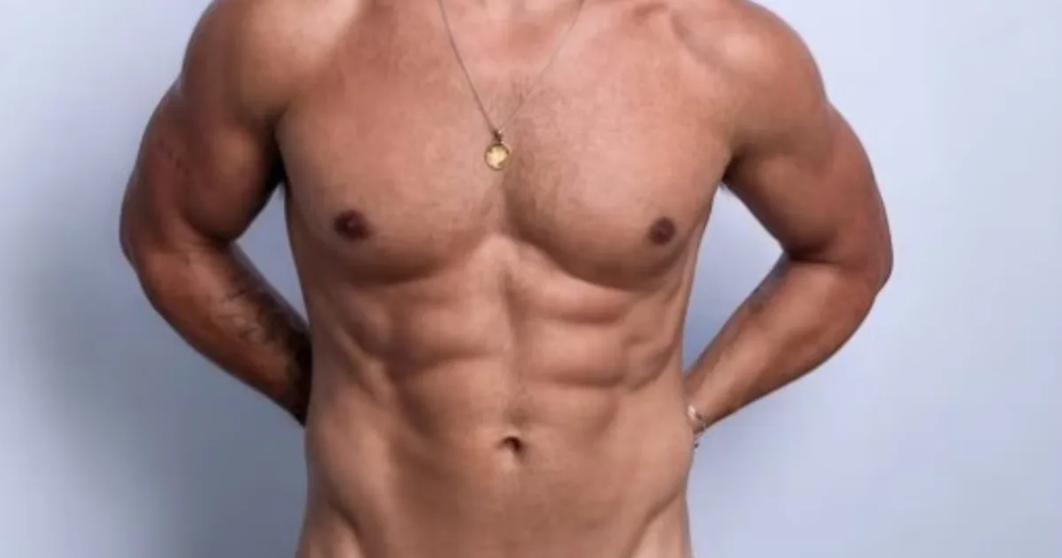 Biel Azevedo, par de Kayky Brito em Chocolate com Pimenta, mostra novo visual