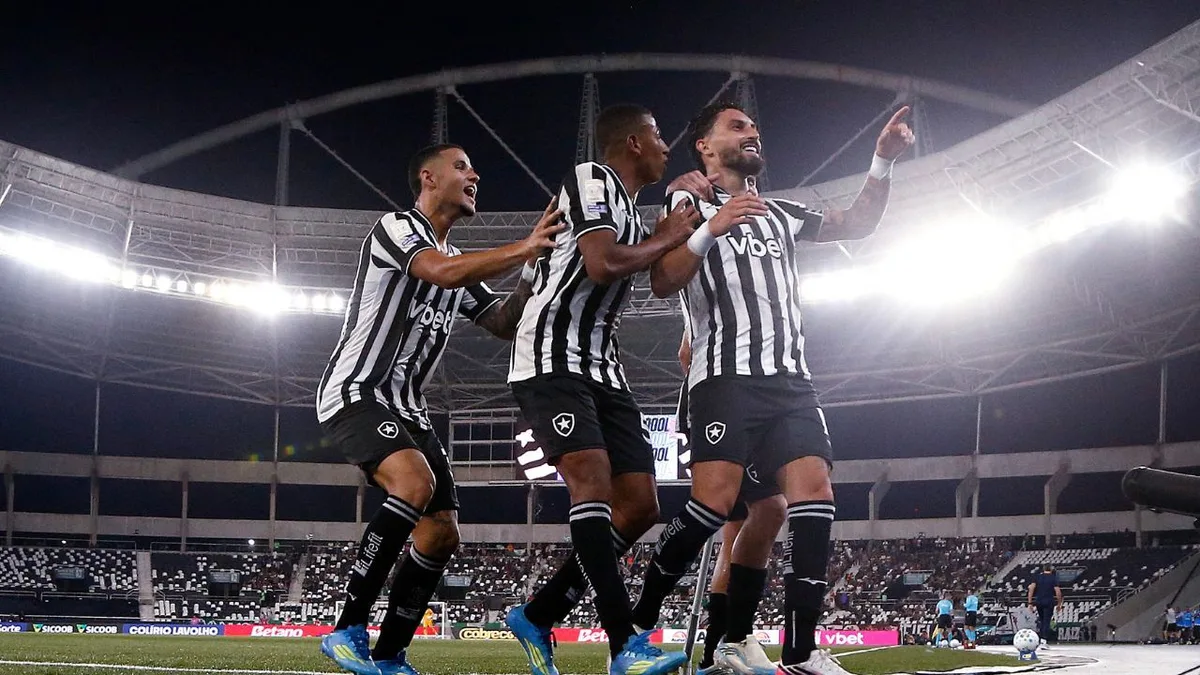 Coritiba e Botafogo duelam pelo Brasileirão com transmissão no Prime Video