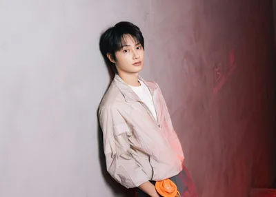 Jun une música e atuação em nova fase de carreira na China