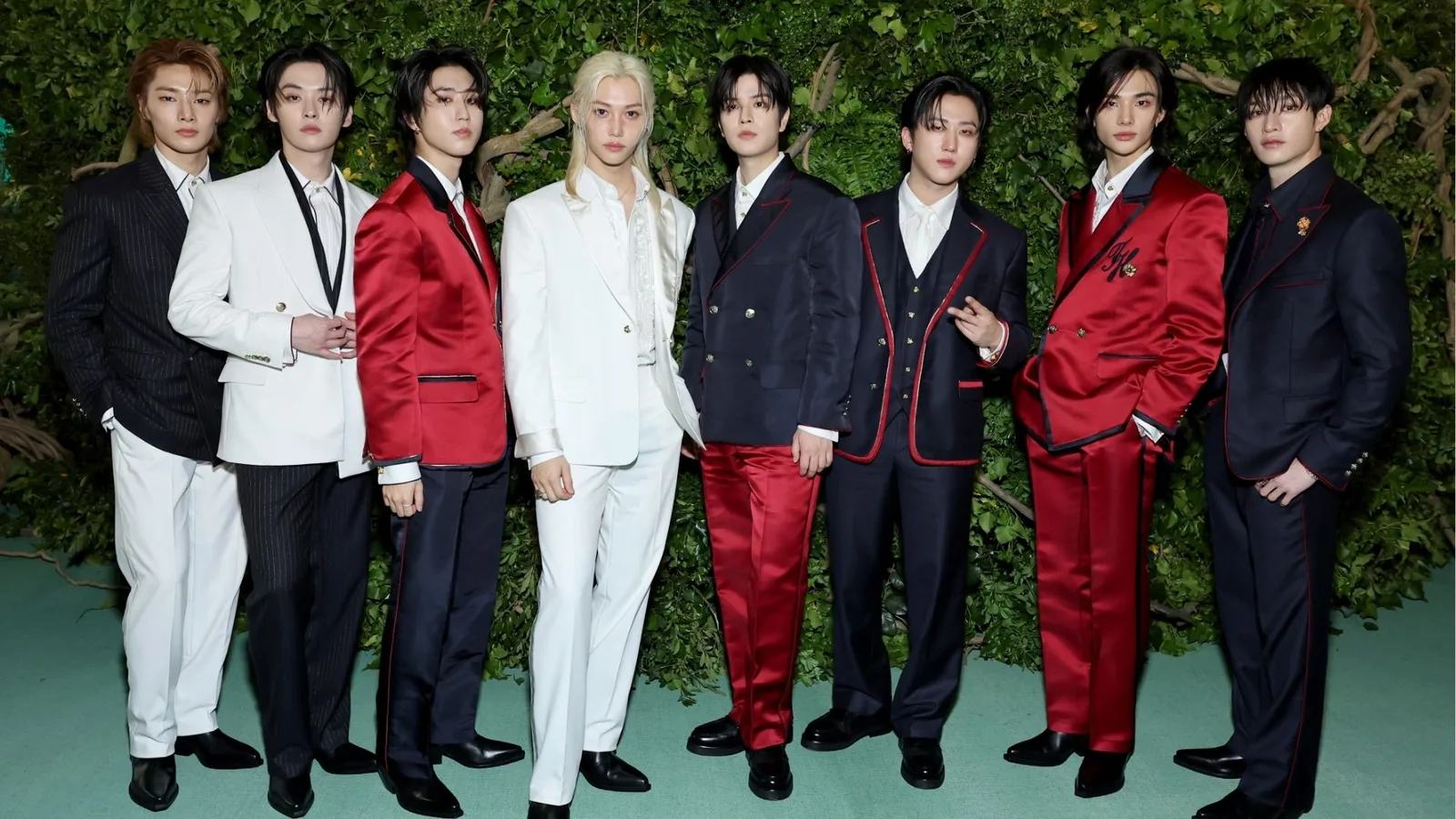 Stray Kids transforma ideia de não se encaixar em identidade musical
