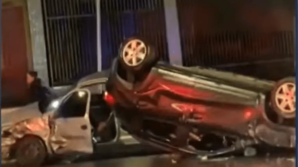 Perseguição termina com carro capotado e suspeito preso na zona leste de SP