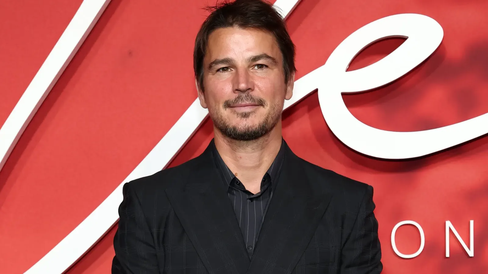 Josh Hartnett diz que os filhos ainda não conhecem seu trabalho como ator