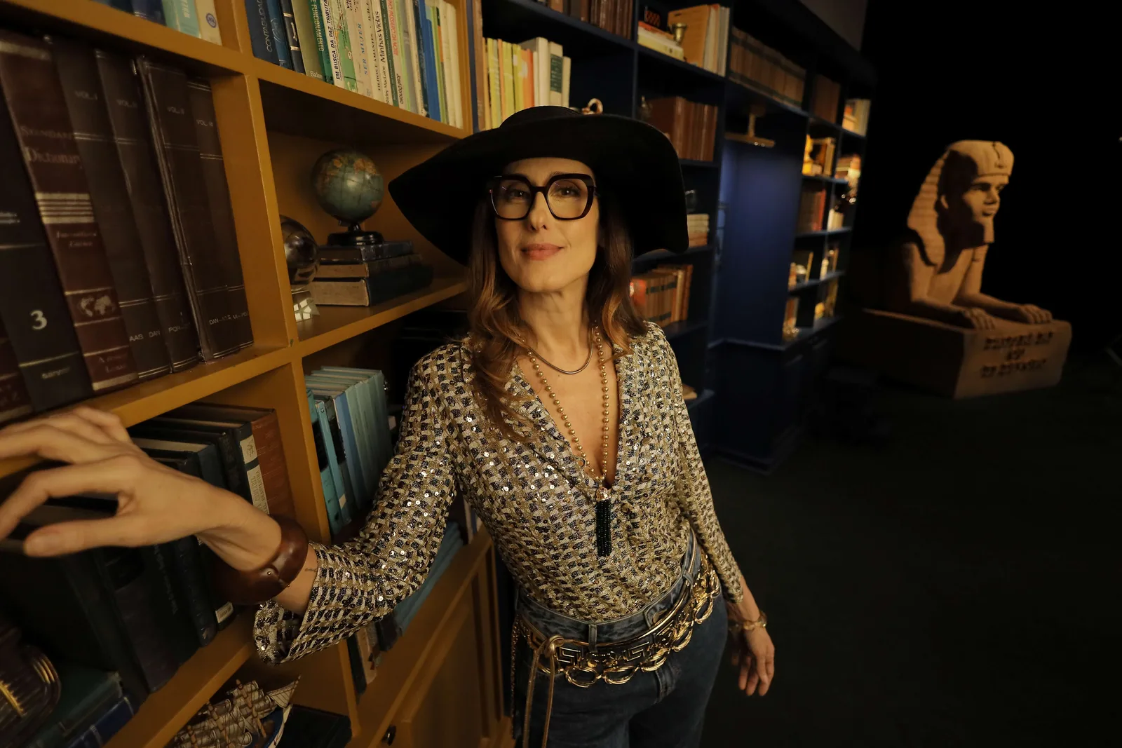 Paola Carosella volta ao GNT com novos desafios em Infiltrado na Cozinha