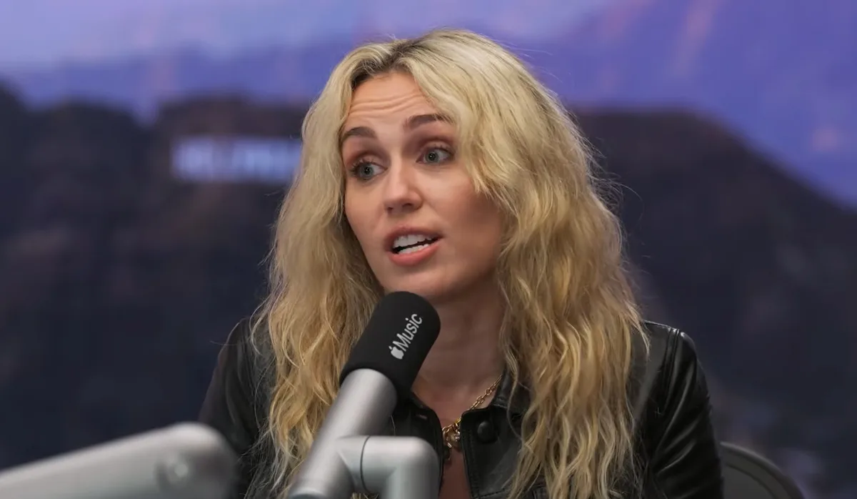 Miley Cyrus quer trocar turnês longas por shows fixos em Los Angeles