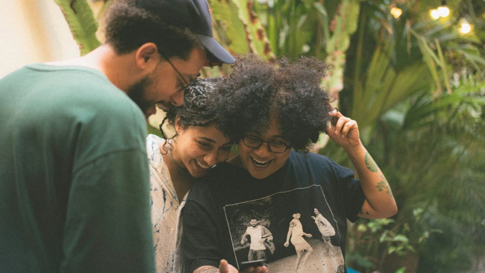 Tuyo prepara releituras de dez anos de carreira e shows em São Paulo