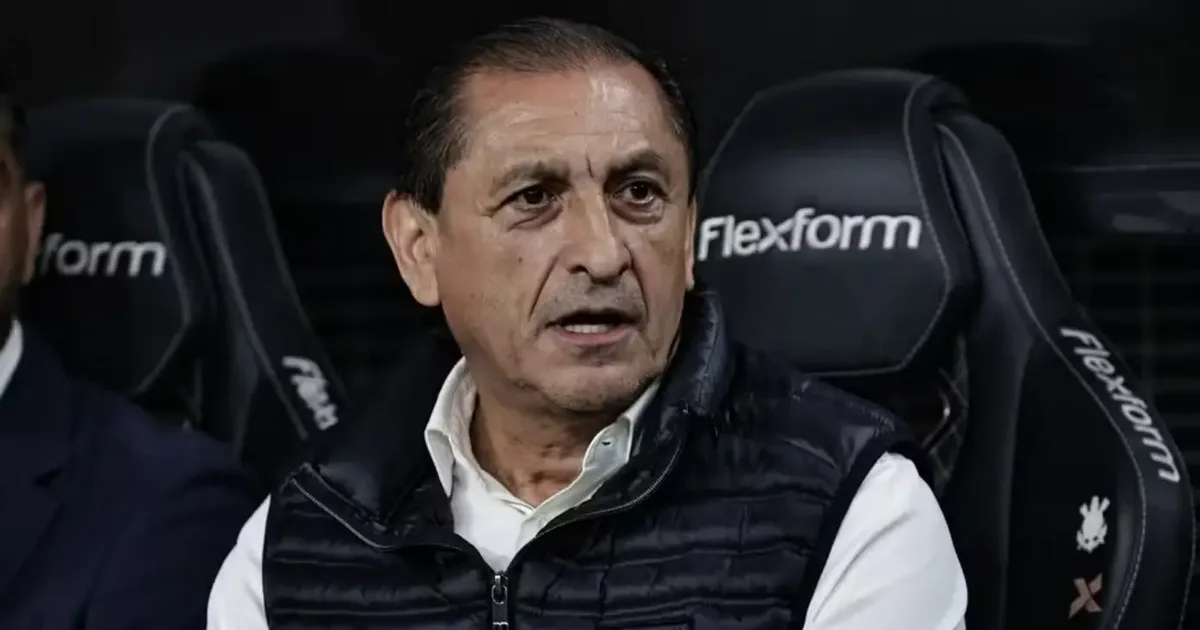 Corinthians mantém Ramón Díaz no radar enquanto Diniz busca reação